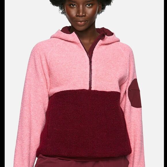 Outdoor Voices MegaFleece Half Zip Pullover Hoodie Raspberry Pink - Picture 10 of 10
